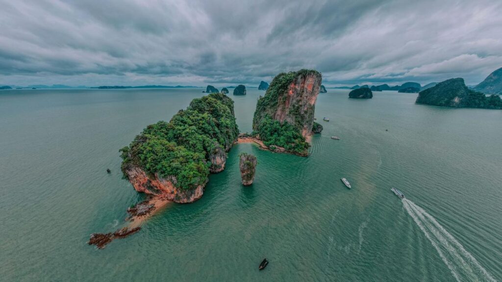 James Bond island tour by mini cruise