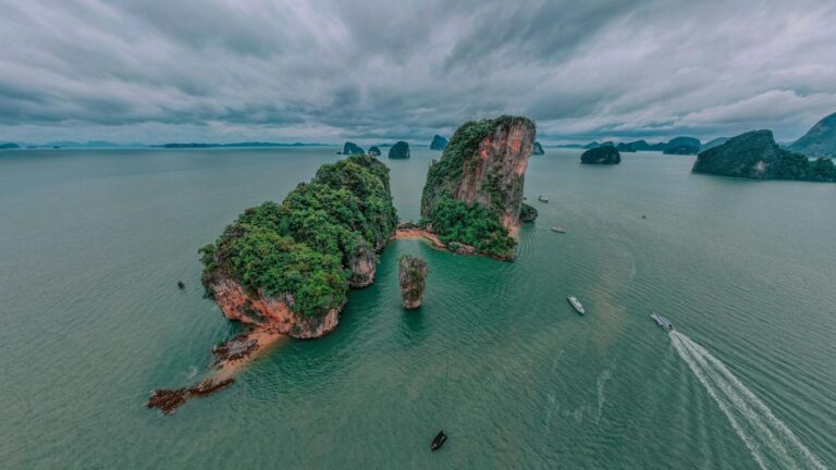James Bond island tour by mini cruise