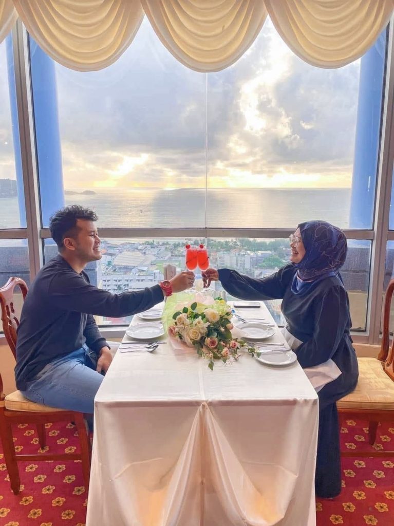 Muslim-Friendly Honeymoon